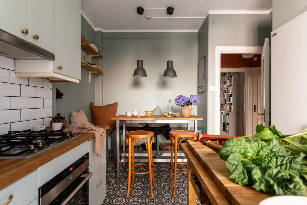 Striped Wallpaper and 1930s Character in a Swedish Apartment 25 cozy-ground-floor-apartment-striped-wallpaper-nordroom