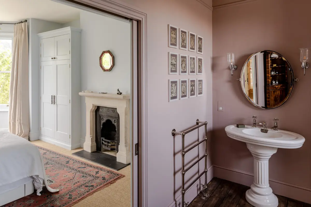A Light Palette and Restored Elements in a Double-Fronted Victorian House 21 double-fronted-victorian-house-east-london-nordroom