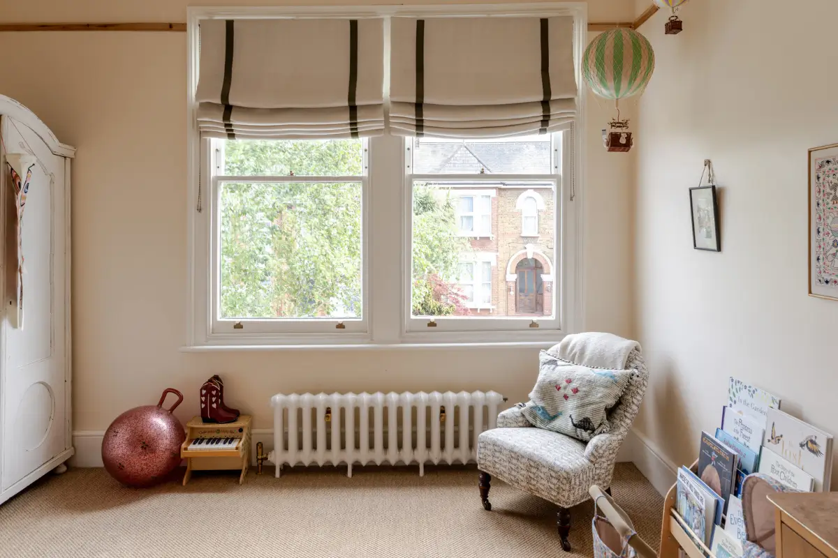 A Light Palette and Restored Elements in a Double-Fronted Victorian House 25 double-fronted-victorian-house-east-london-nordroom