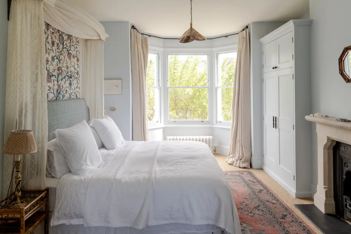 A Light Palette and Restored Elements in a Double-Fronted Victorian House 19 double-fronted-victorian-house-east-london-nordroom
