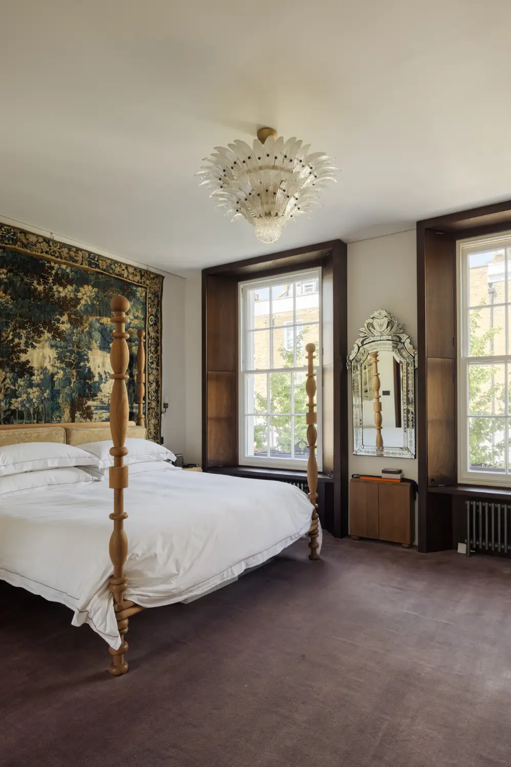 Grand Spaces Featuring Lush Velvet in a Reimagined Victorian Townhouse 30 islington-victorian-townhouse-modern-double-height-extension-nordroom