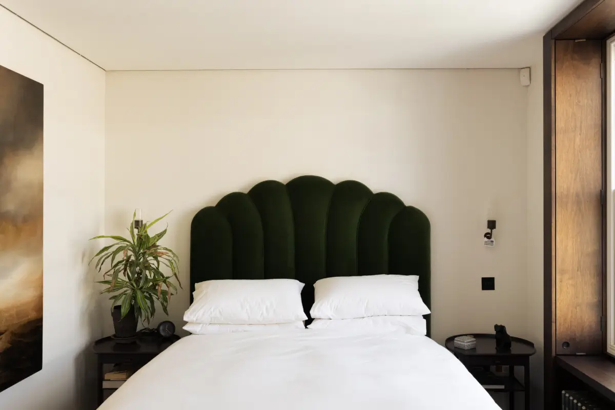 Grand Spaces Featuring Lush Velvet in a Reimagined Victorian Townhouse 40 islington-victorian-townhouse-modern-double-height-extension-nordroom