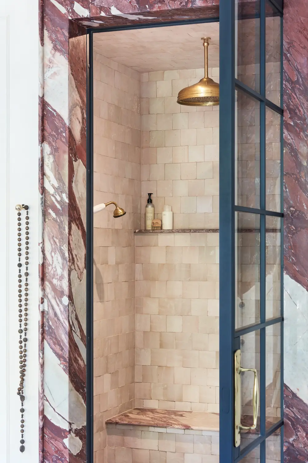 A Bedroom Connected to Nature in a Luxurious Notting Hill Duplex Garden Apartment 20 luxurious-notting-hill-duplex-apartment-garden