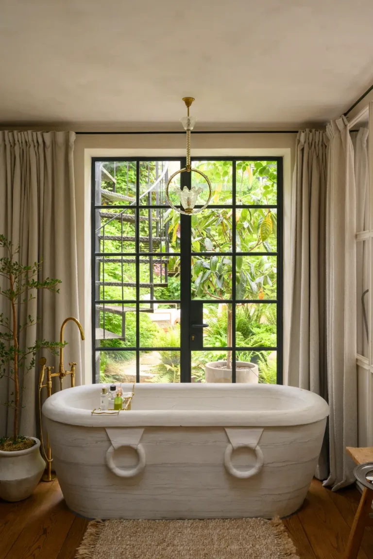 luxurious-notting-hill-duplex-apartment-garden