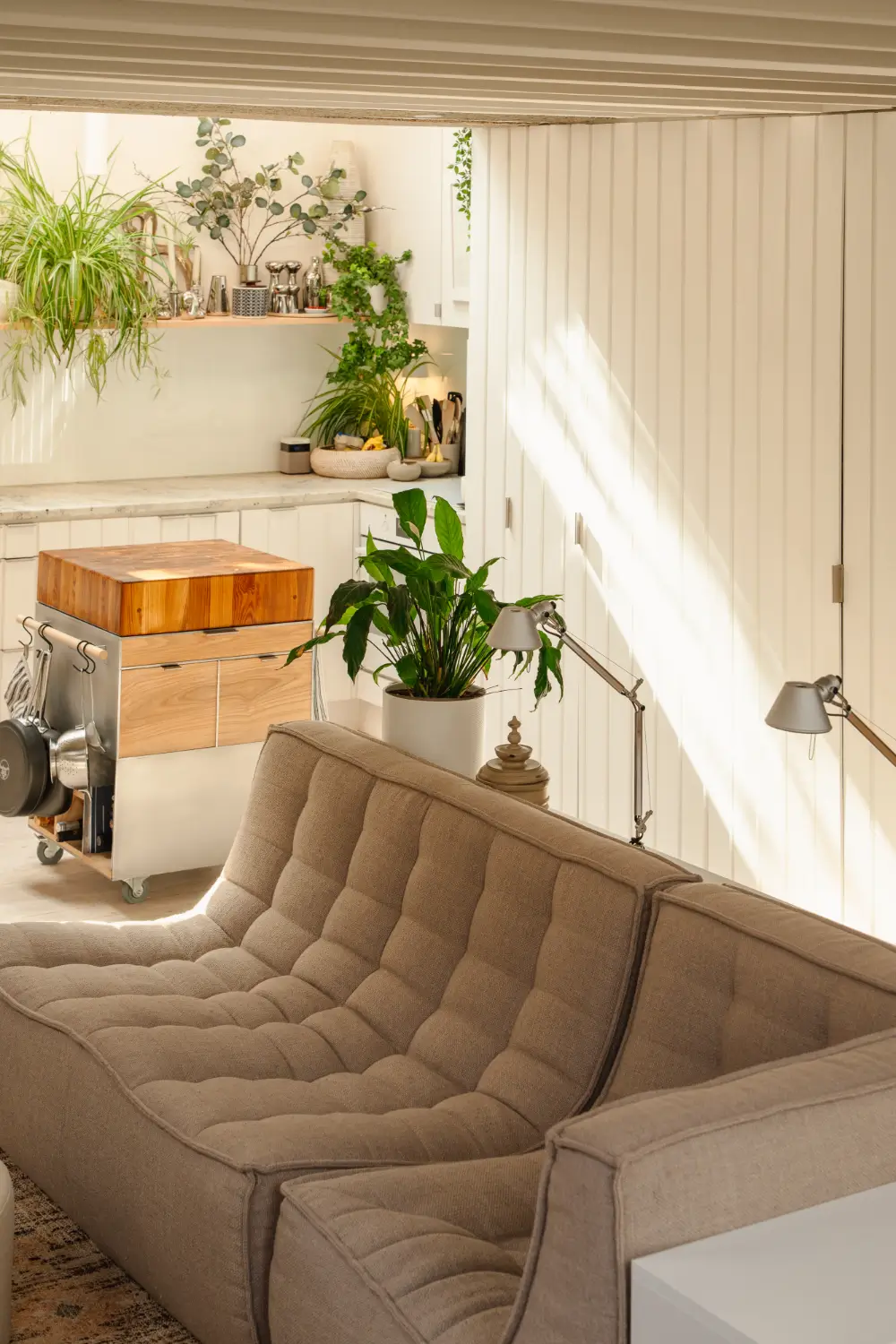 Modern, Light and Open-Plan Interiors in a Former Victorian Chapel 8 modern-chapel-conversion-england-nordroom