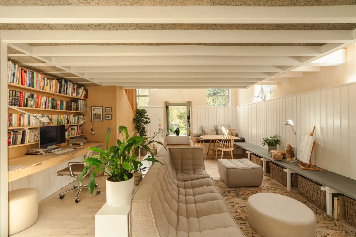 Modern, Light and Open-Plan Interiors in a Former Victorian Chapel 3 modern-chapel-conversion-england-nordroom