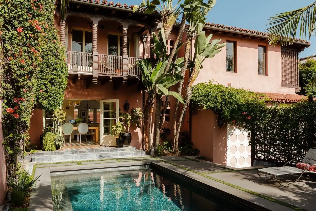 Old World Charm and Modern Comforts in a Pink Spanish-Style Los Feliz Villa 25 pink-1920s-spanish-revival-villa-los-feliz-nordroom