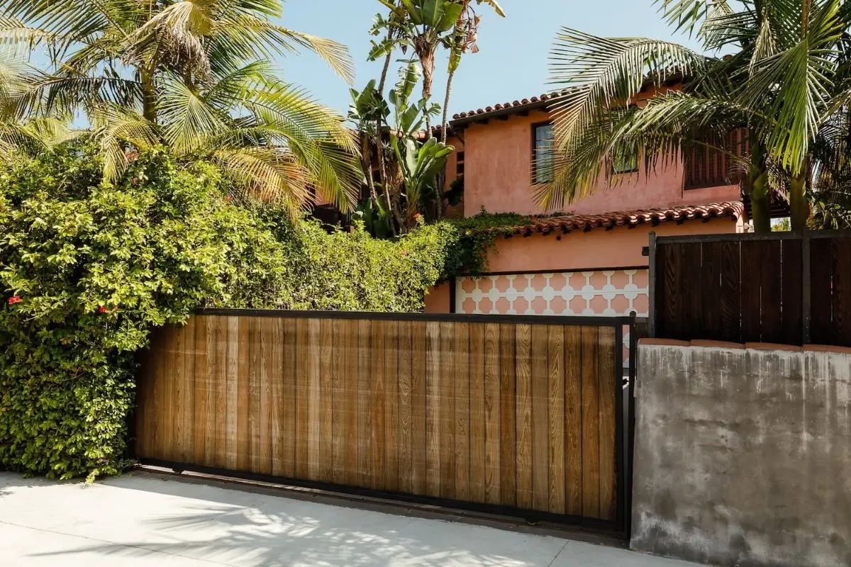 Old World Charm and Modern Comforts in a Pink Spanish-Style Los Feliz Villa 29 pink-1920s-spanish-revival-villa-los-feliz-nordroom