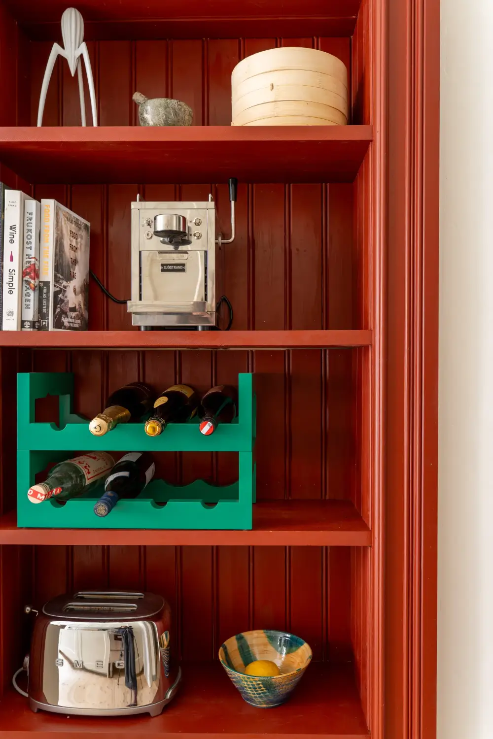 Period Features and Scandinavian Design Furniture in a Serene Stockholm Apartment 17 red-beige-green-tones-19th-century-apartment-stockholm-nordroom
