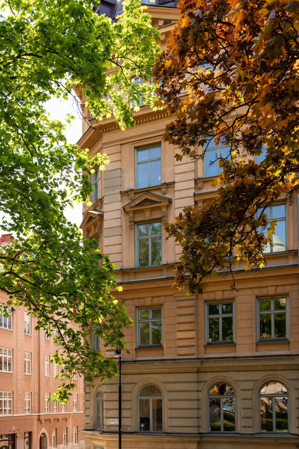 Period Features and Scandinavian Design Furniture in a Serene Stockholm Apartment 39 red-beige-green-tones-19th-century-apartment-stockholm-nordroom