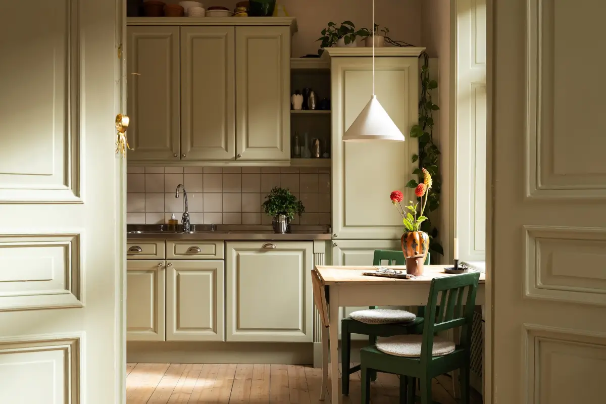 A Muted Green Palette and Period Features in Stockholm 18 sage-green-palette-late-19th-century-apartment-stockholm-nordroom