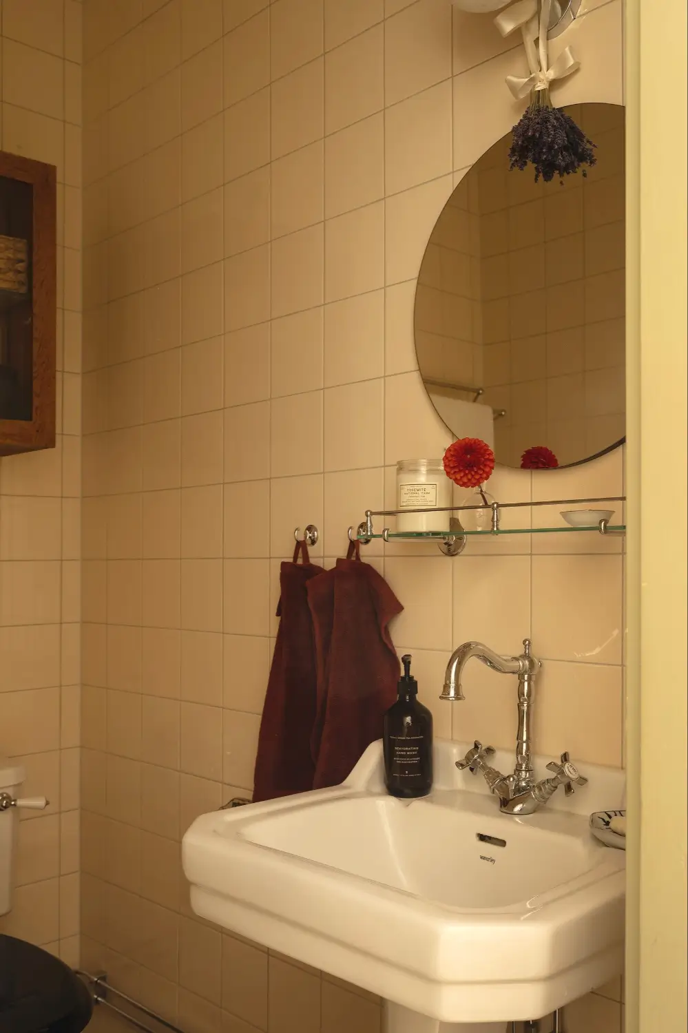A Muted Green Palette and Period Features in Stockholm 33 sage-green-palette-late-19th-century-apartment-stockholm-nordroom