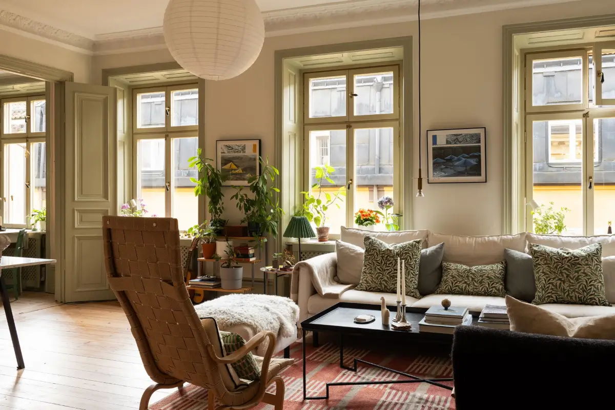 A Muted Green Palette and Period Features in Stockholm 5 sage-green-palette-late-19th-century-apartment-stockholm-nordroom