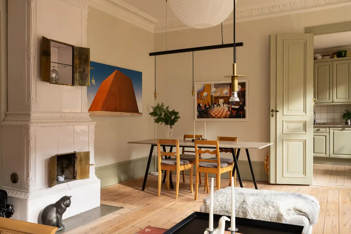 A Muted Green Palette and Period Features in Stockholm 12 sage-green-palette-late-19th-century-apartment-stockholm-nordroom
