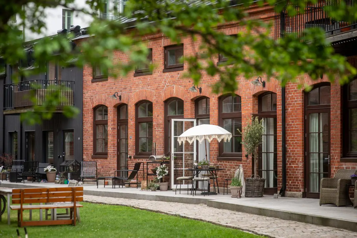 An Industrial Building in a Charming Courtyard is Turned into a Small Townhouse 31 small-loft-19th-century-indstrial-building-gothenburg-nordroom