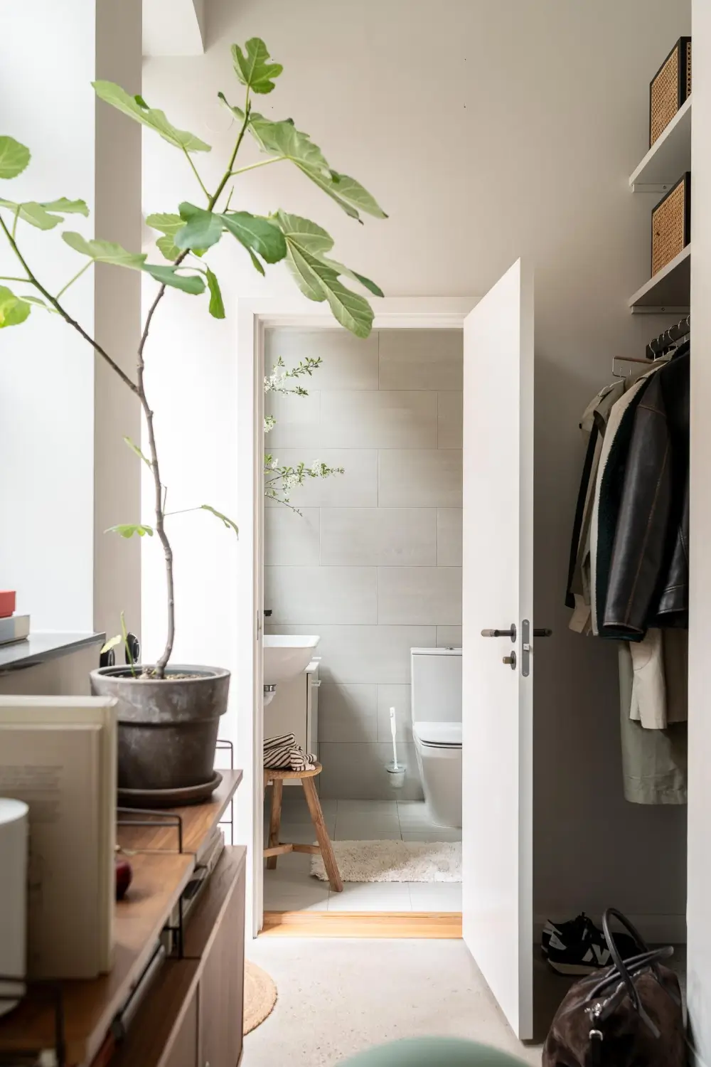 An Industrial Building in a Charming Courtyard is Turned into a Small Townhouse 16 small-loft-19th-century-indstrial-building-gothenburg-nordroom