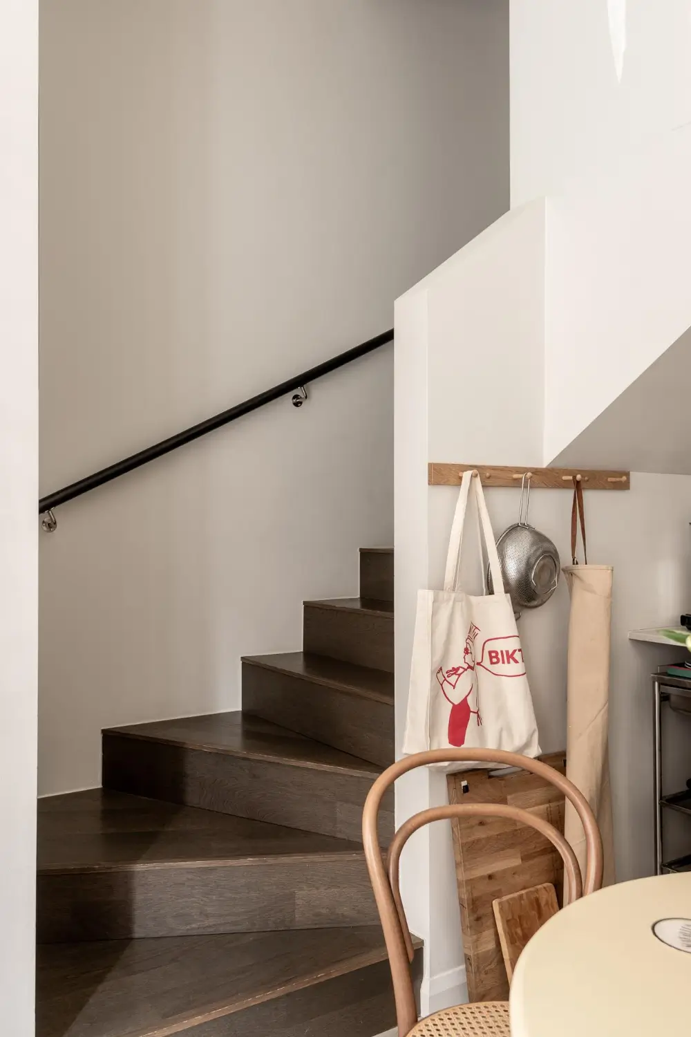 An Industrial Building in a Charming Courtyard is Turned into a Small Townhouse 20 small-loft-19th-century-indstrial-building-gothenburg-nordroom