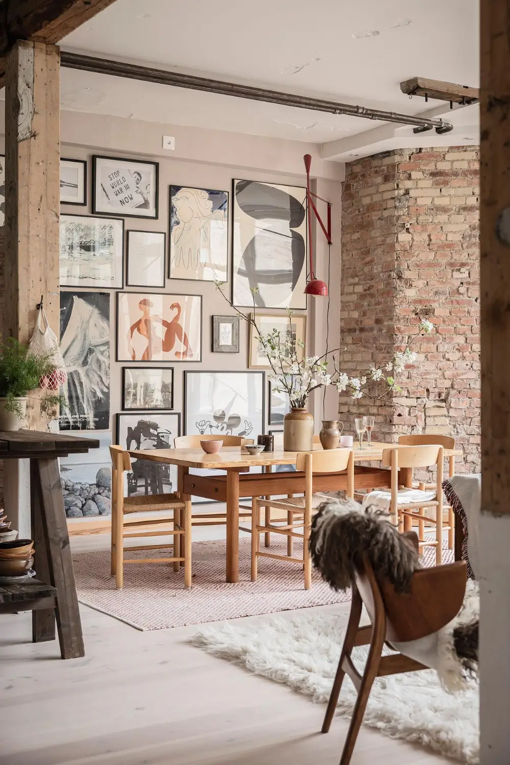 Industrial Character and an Open-Plan Living Space in a Unique Swedish Apartment 15 swedish-apartment-industrial-elements-nordroom
