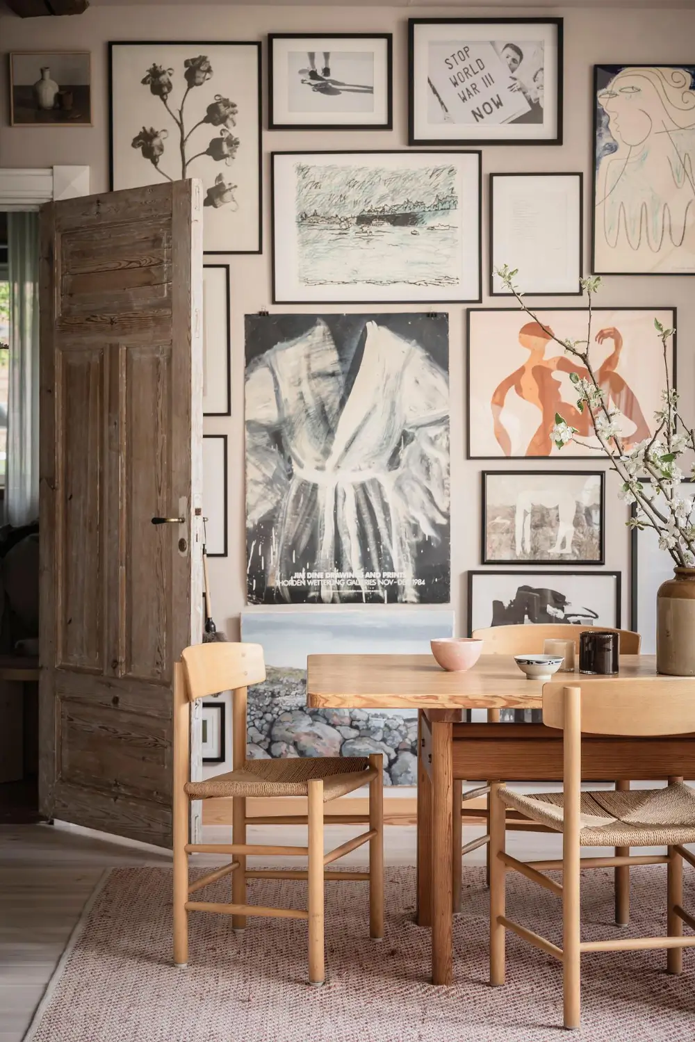 Industrial Character and an Open-Plan Living Space in a Unique Swedish Apartment 18 swedish-apartment-industrial-elements-nordroom