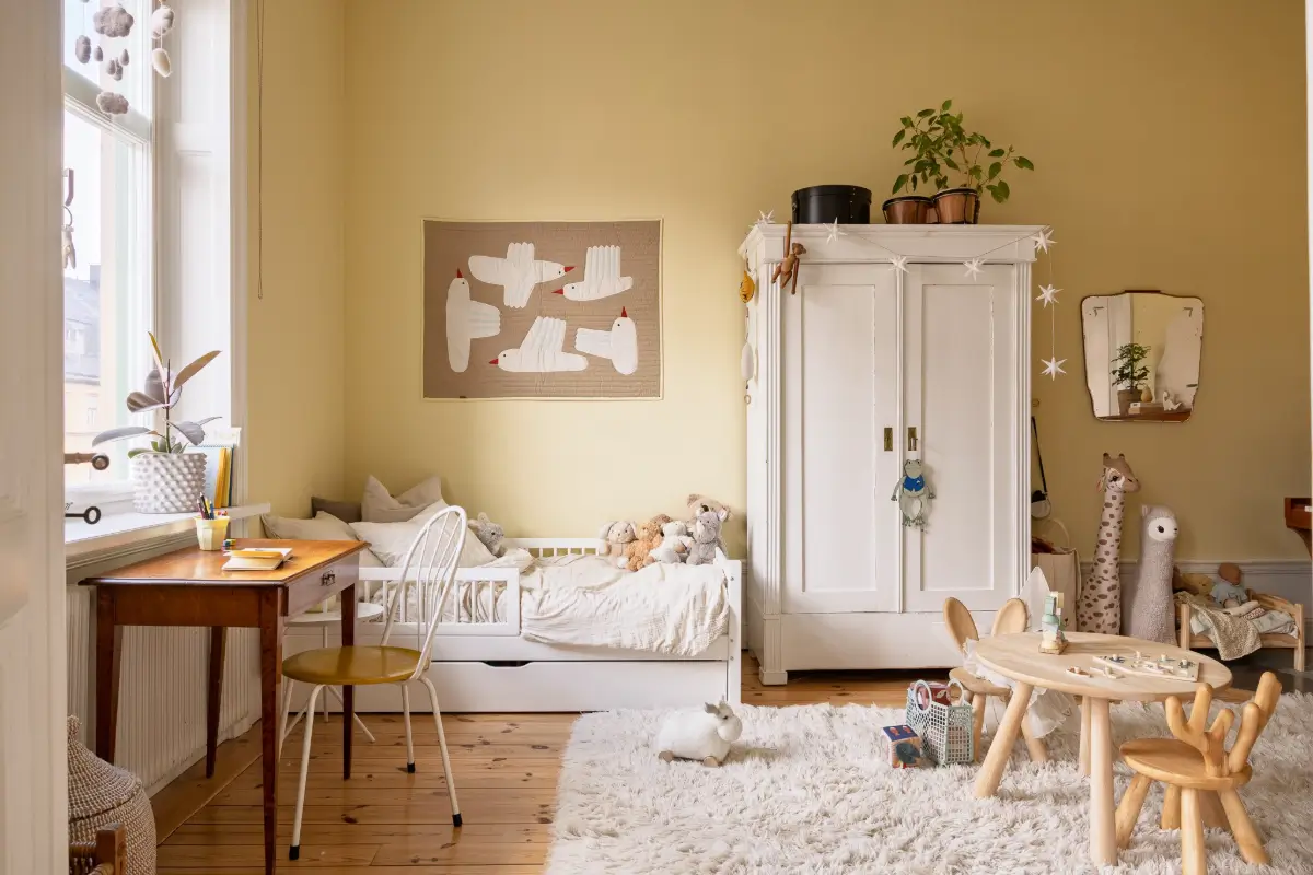 A Light Blue Bedroom in a Light-Filled Turn-of-the-Century Apartment 30 turn-of-the-century-apartment-pale-blue-bedroom-nordroom