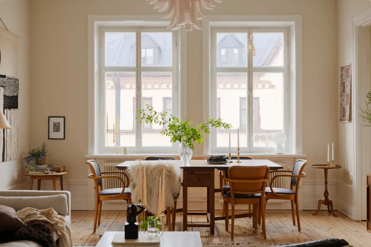 A Light Blue Bedroom in a Light-Filled Turn-of-the-Century Apartment 4 turn-of-the-century-apartment-pale-blue-bedroom-nordroom