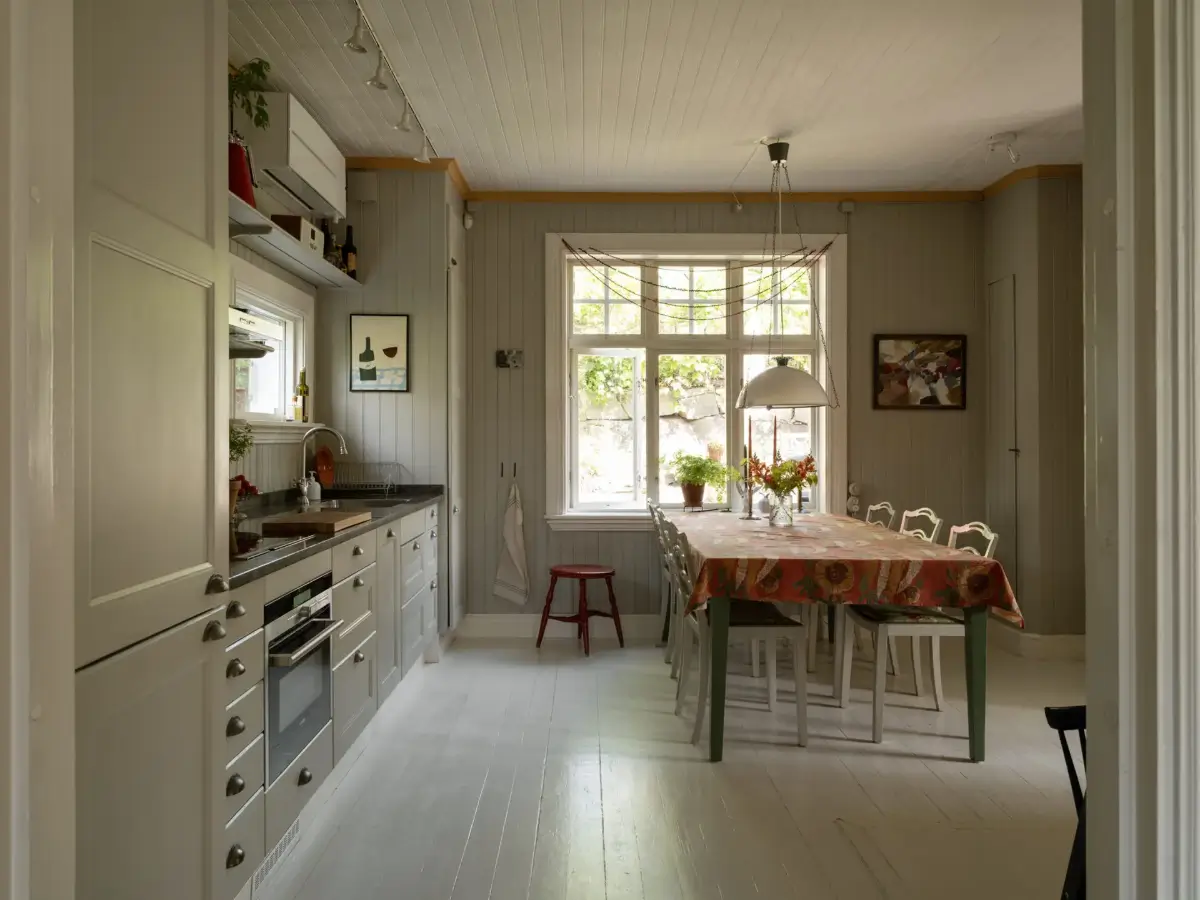 A Characteristic Early 20th-Century Swedish Villa with a Lush Garden 22 turn-of-the-century-villa-lush-garden-nordroom