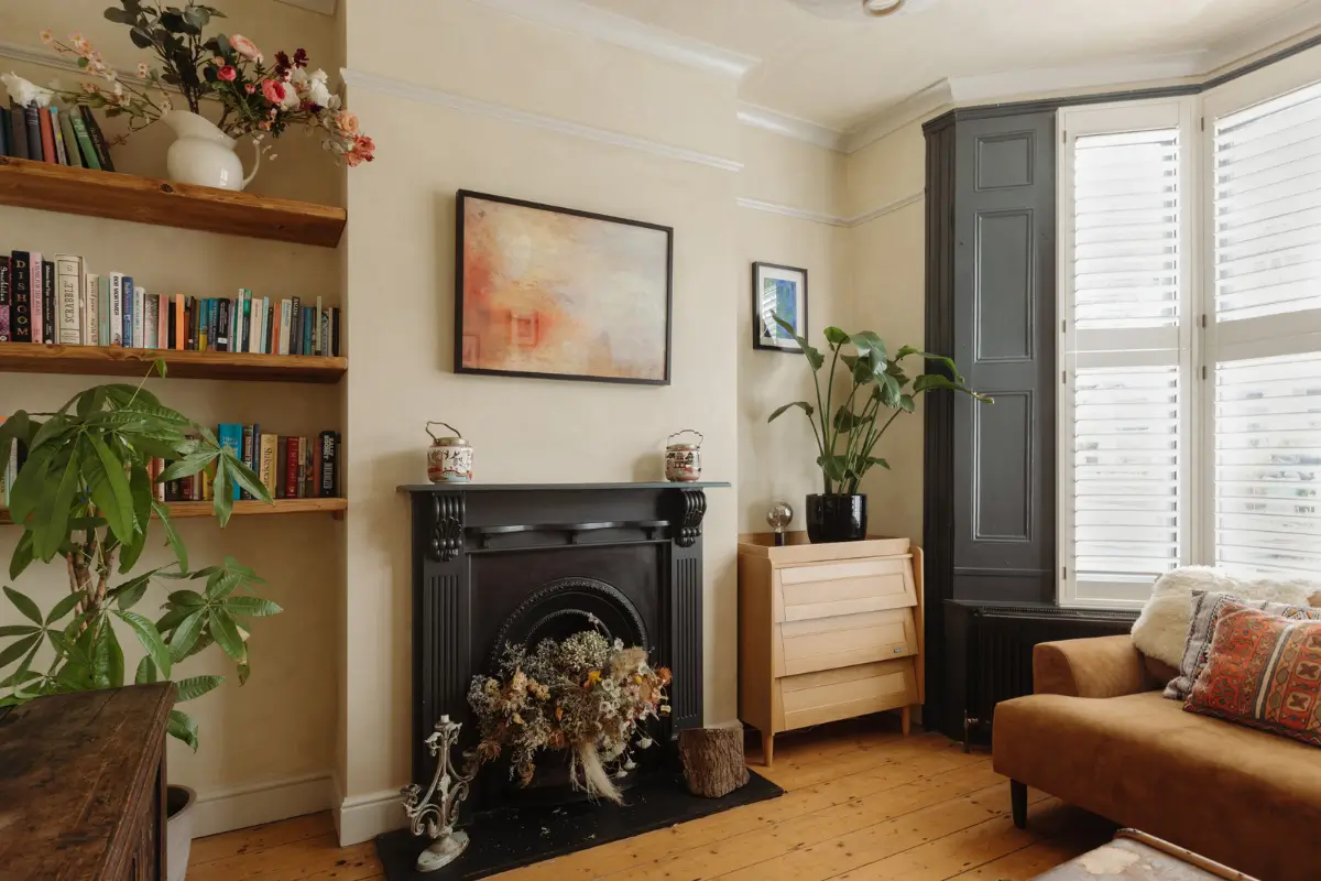 A Natural Palette and a Conservatory Extension Connect the Interiors with the Outdoors 13 victorian-garden-apartment-london-nordroom