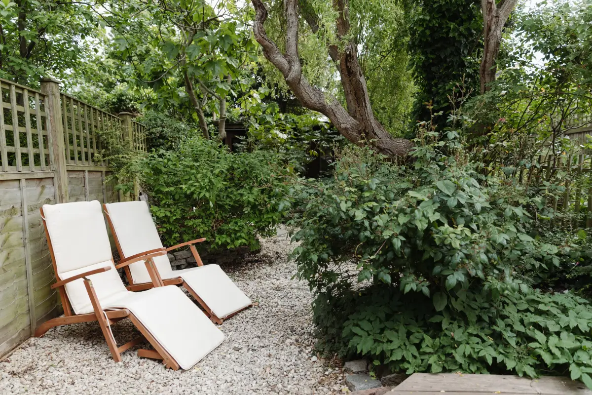 A Natural Palette and a Conservatory Extension Connect the Interiors with the Outdoors 23 victorian-garden-apartment-london-nordroom