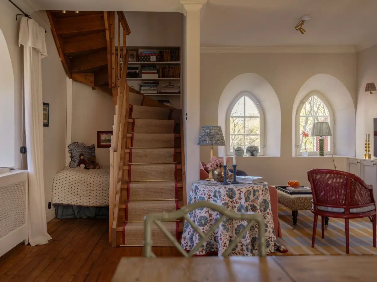 English Cottage-Style Interiors in a Converted Stockholm Water Tower 23 colorful-english-cottage-style-interiors-converted-water-tower-sweden-nordroom