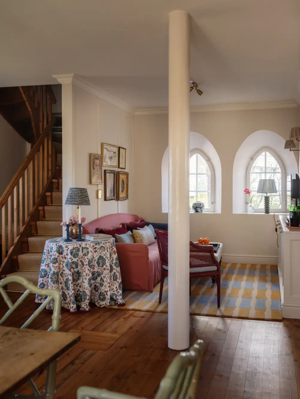 English Cottage-Style Interiors in a Converted Stockholm Water Tower 3 colorful-english-cottage-style-interiors-converted-water-tower-sweden-nordroom