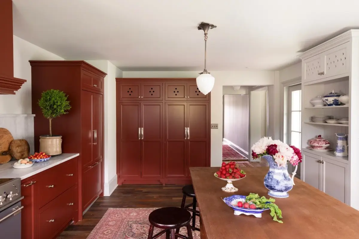 Colorful Interiors in a Beautiful 200-Year-Old Hudson River Estate 18 colorful-interiors-200-year-old-hudson-river-estate-nordroom