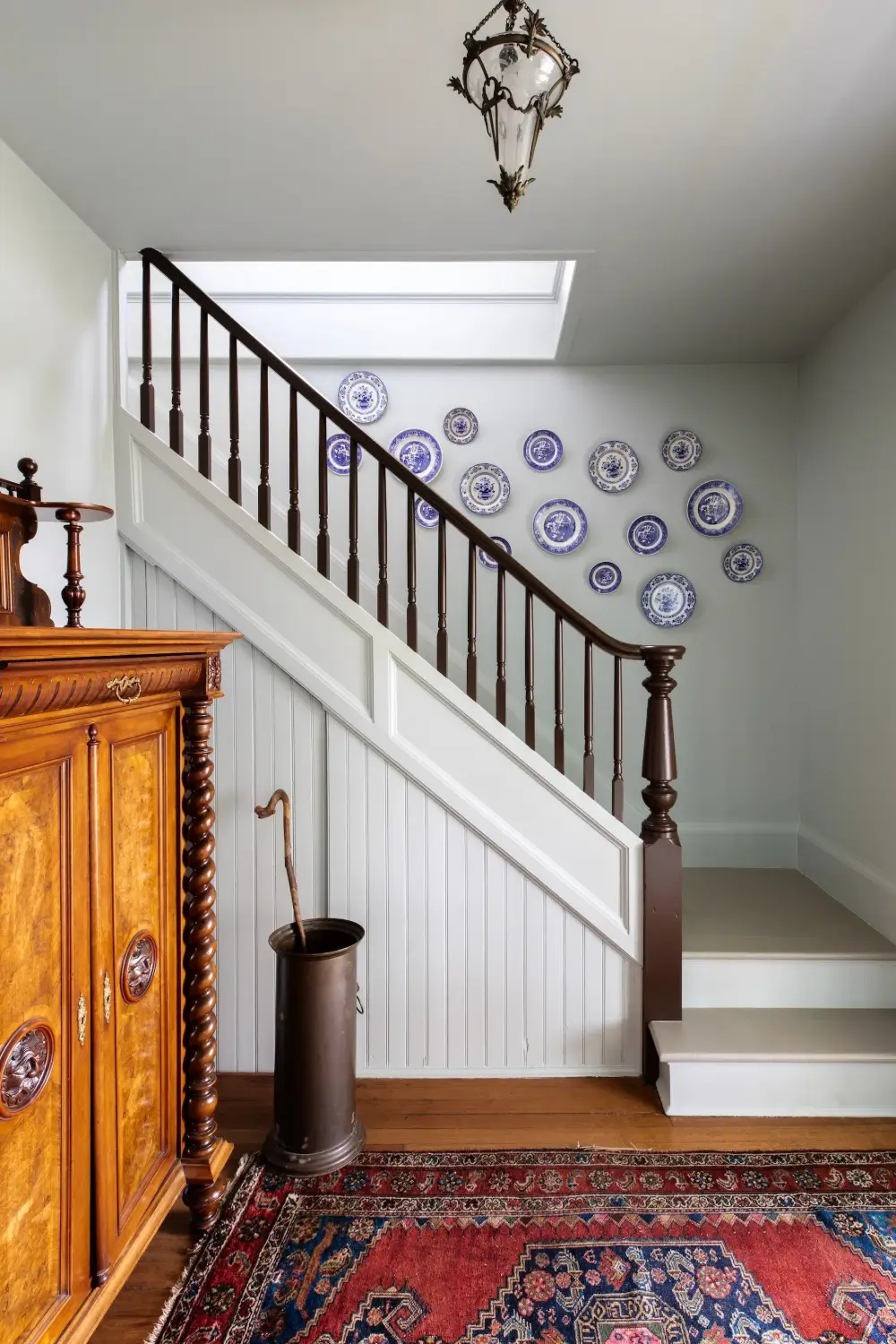 Colorful Interiors in a Beautiful 200-Year-Old Hudson River Estate 21 colorful-interiors-200-year-old-hudson-river-estate-nordroom
