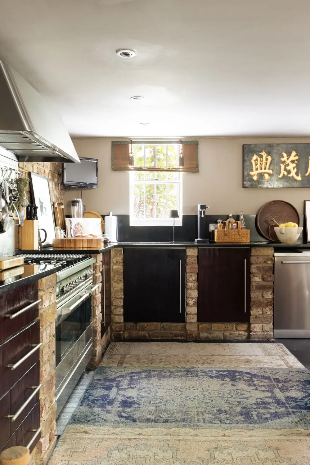Soaring Ceilings and Eclectic Interiors in a Former Salvation Army Citadel 22 converted-salvation-army-citadel-london-nordroom