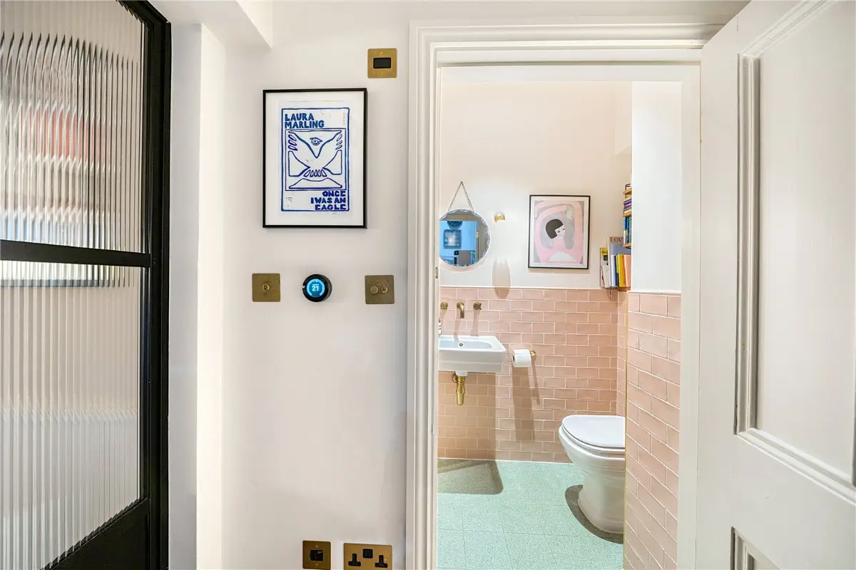 A Victorian Family Home with a Striking Green Extension 10 extended-victorian-house-london
