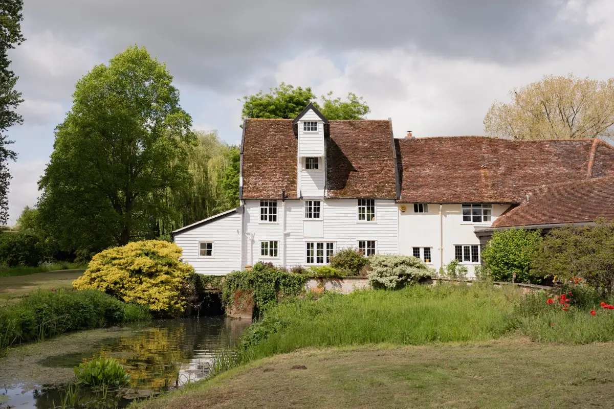 A Historic Suffolk Mill House Surrounded by Meadows and Woodland 1 georgian-country-house-suffolk-17-acres-land-nordroom