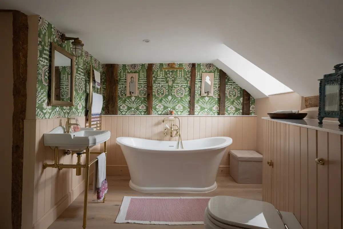 A Historic Suffolk Mill House Surrounded by Meadows and Woodland 21 georgian-country-house-suffolk-17-acres-land-nordroom