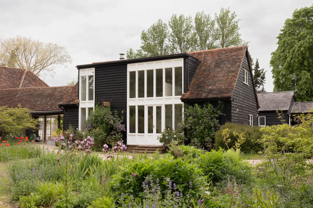 A Historic Suffolk Mill House Surrounded by Meadows and Woodland 29 georgian-country-house-suffolk-17-acres-land-nordroom