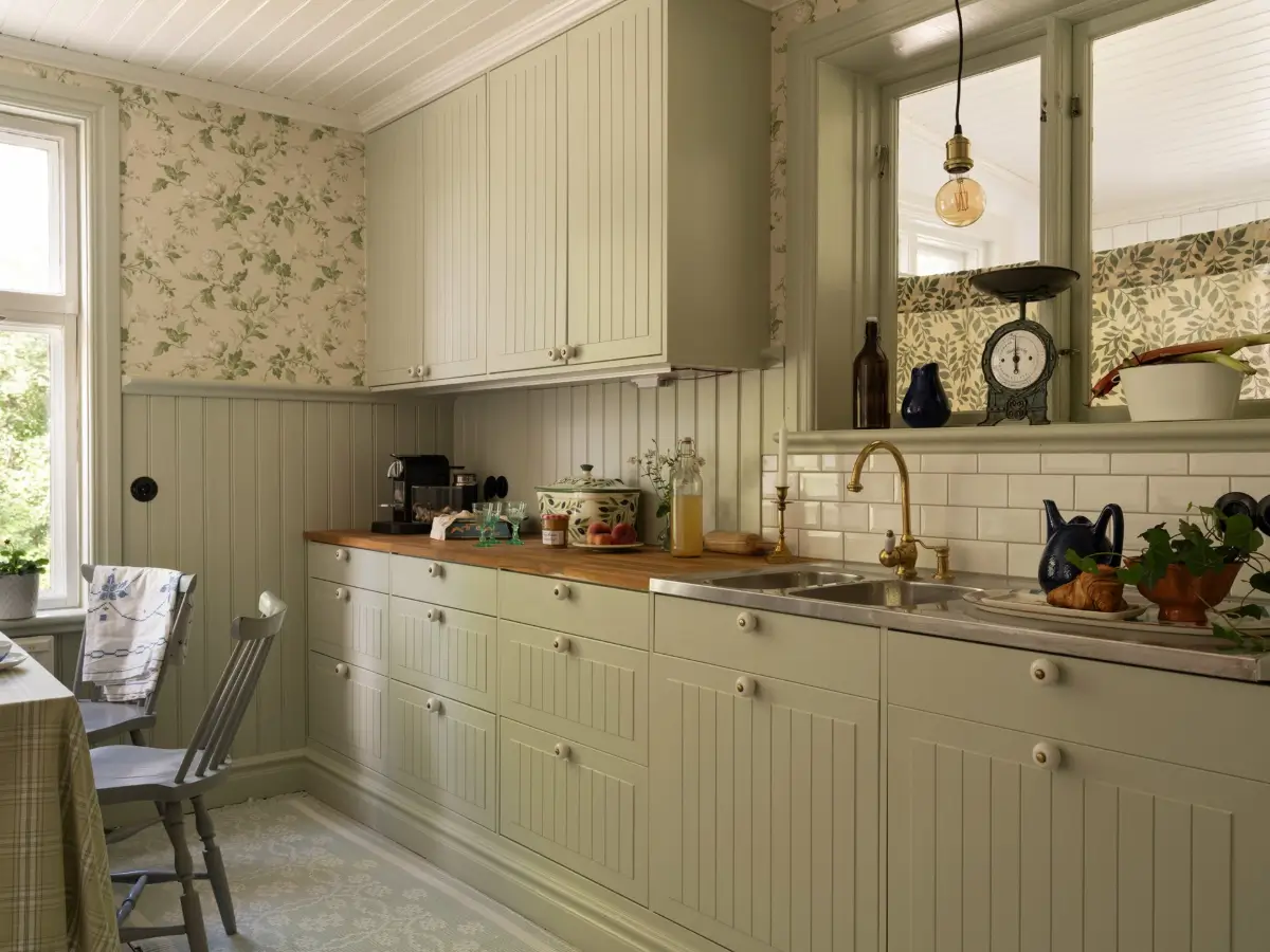 A Cozy Swedish Country House Renovated in a Classic Turn-of-the-Century Style 23 historic-character-1920s-house-near-stockholm-nordroom