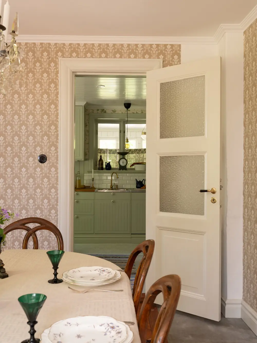 A Cozy Swedish Country House Renovated in a Classic Turn-of-the-Century Style 18 historic-character-1920s-house-near-stockholm-nordroom