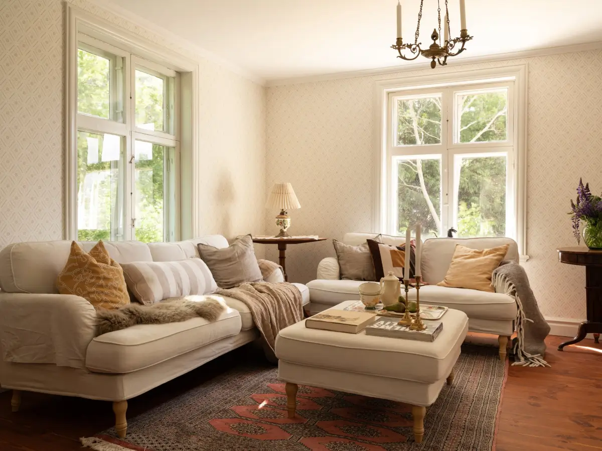 A Cozy Swedish Country House Renovated in a Classic Turn-of-the-Century Style 8 historic-character-1920s-house-near-stockholm-nordroom