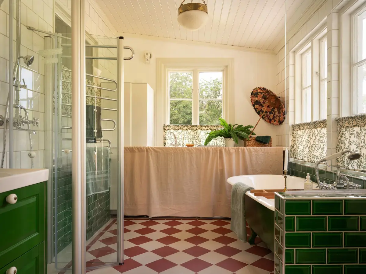 A Cozy Swedish Country House Renovated in a Classic Turn-of-the-Century Style 26 historic-character-1920s-house-near-stockholm-nordroom