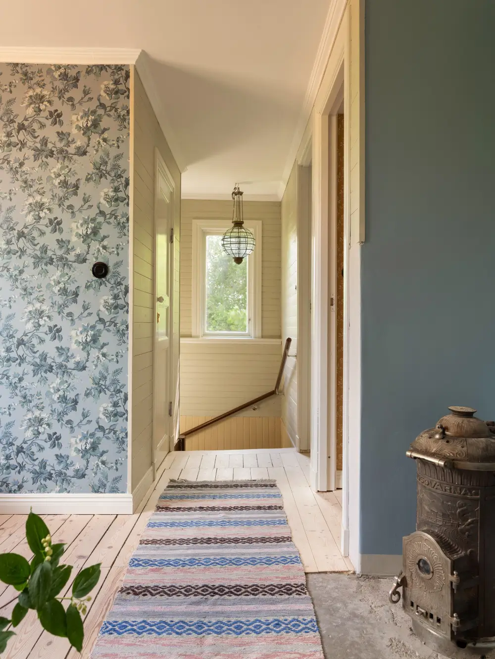 A Cozy Swedish Country House Renovated in a Classic Turn-of-the-Century Style 32 historic-character-1920s-house-near-stockholm-nordroom