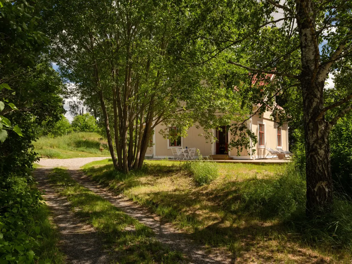 A Cozy Swedish Country House Renovated in a Classic Turn-of-the-Century Style 50 historic-character-1920s-house-near-stockholm-nordroom