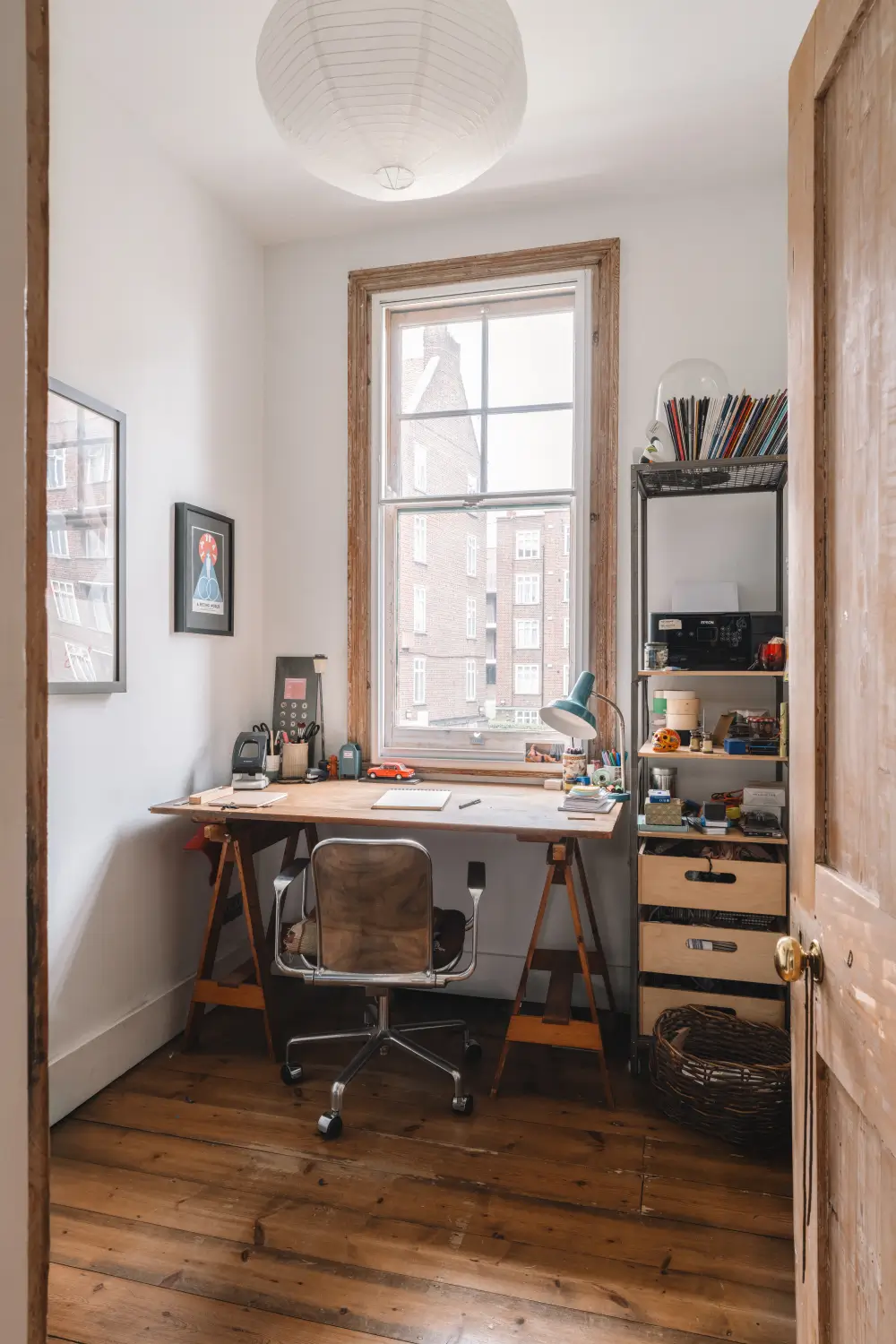 Patinated Floorboards and Light Spaces in an East London Edwardian Apartment 16 historic-character-edwardian-apartment-london-nordroom