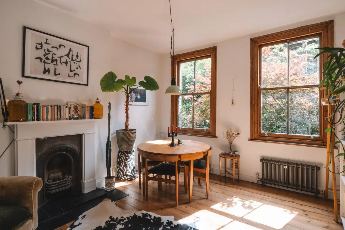 Patinated Floorboards and Light Spaces in an East London Edwardian Apartment 4 historic-character-edwardian-apartment-london-nordroom
