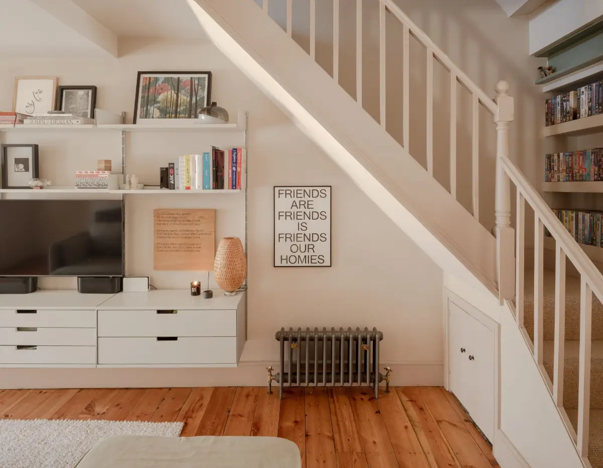 A Warm Family Home with a Light-Filled Kitchen Extension with Terracotta Tiles 6 light-filled-cozy-kitchen-extension-victorian-family-home-london