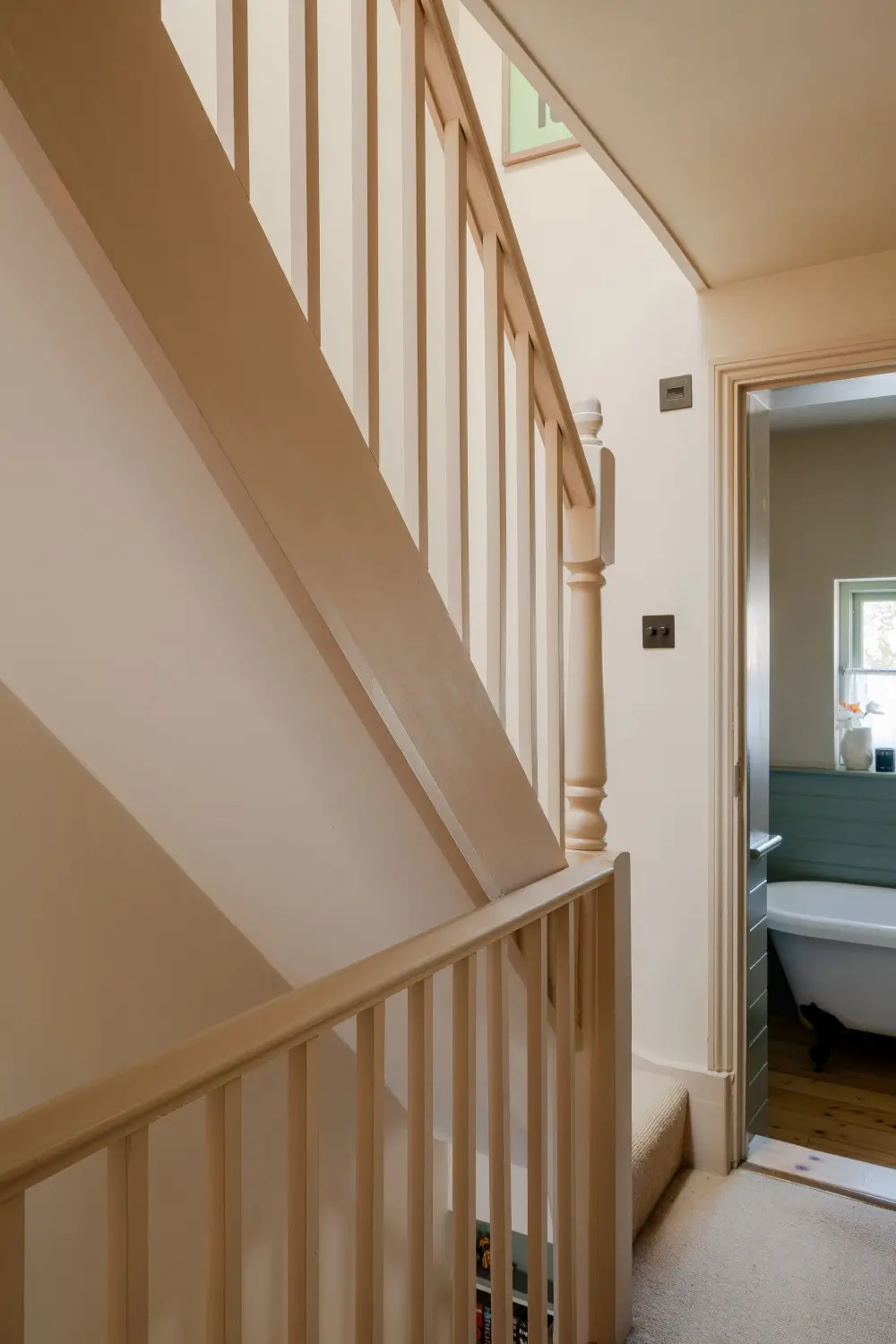 A Warm Family Home with a Light-Filled Kitchen Extension with Terracotta Tiles 34 light-filled-cozy-kitchen-extension-victorian-family-home-london