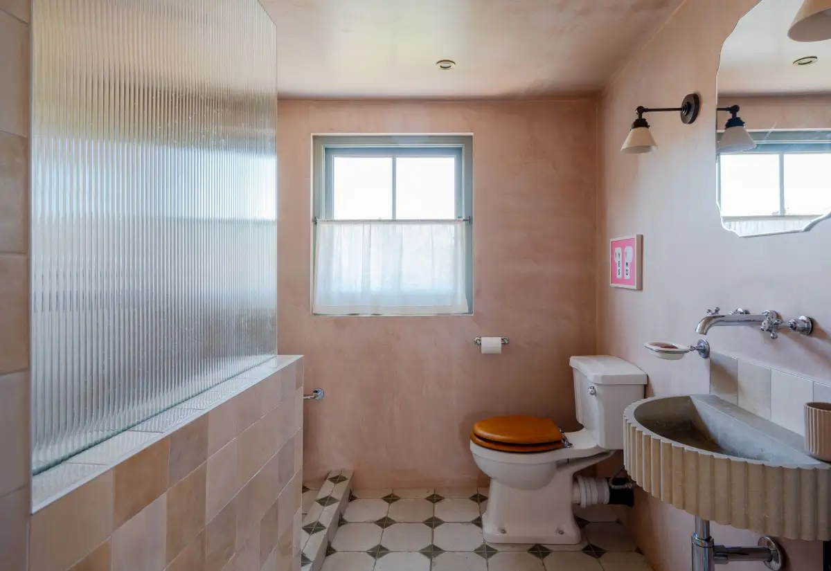 A Warm Family Home with a Light-Filled Kitchen Extension with Terracotta Tiles 41 light-filled-cozy-kitchen-extension-victorian-family-home-london