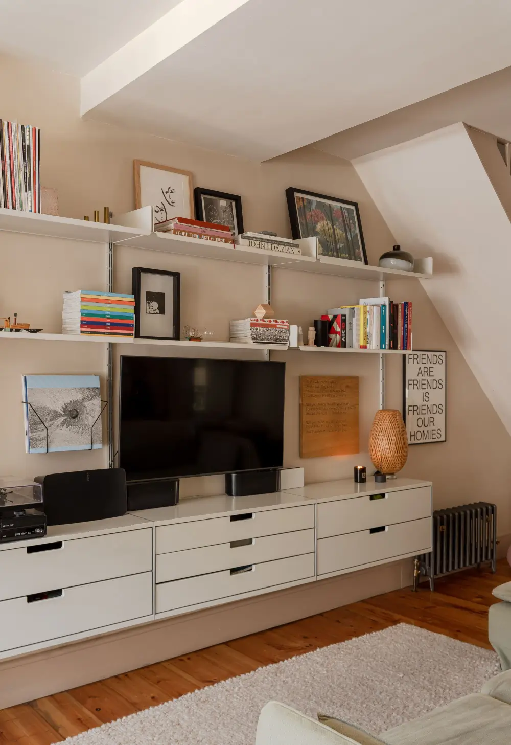A Warm Family Home with a Light-Filled Kitchen Extension with Terracotta Tiles 7 light-filled-cozy-kitchen-extension-victorian-family-home-london