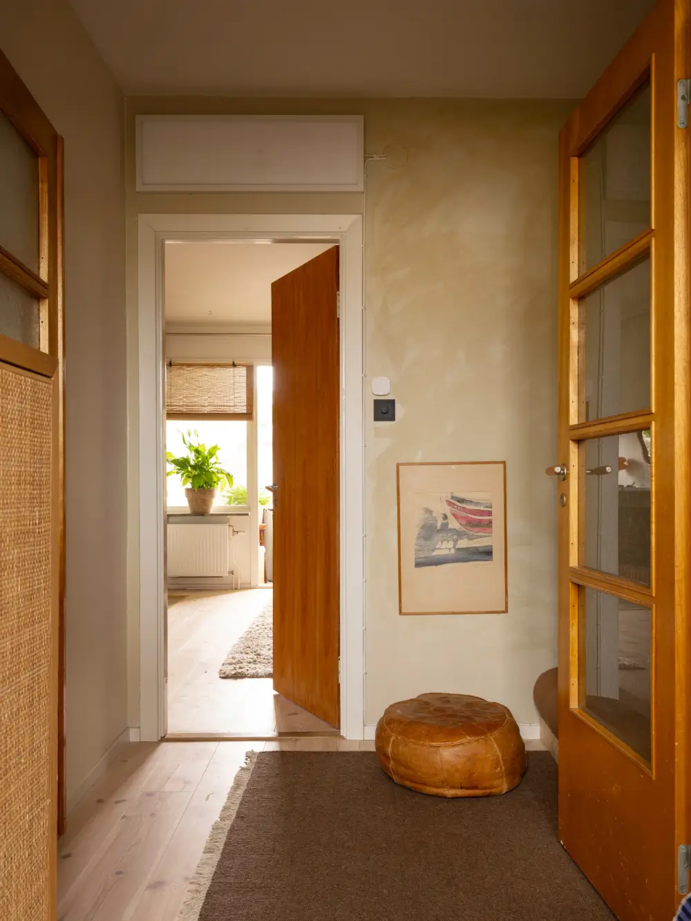 Earthy Colors and Midcentury Design in a Stockholm Apartment 29 muted-palette-1950s-apartment-stockholm-nordroom